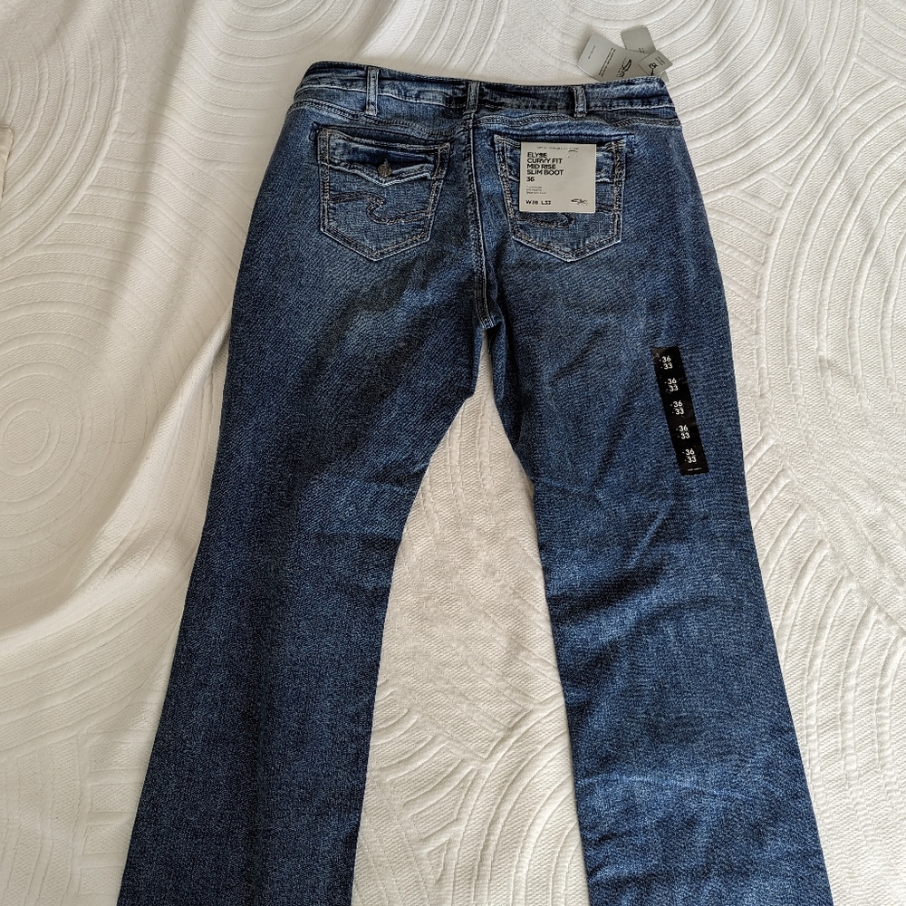 Silver jeans size 36x33 (size 16)